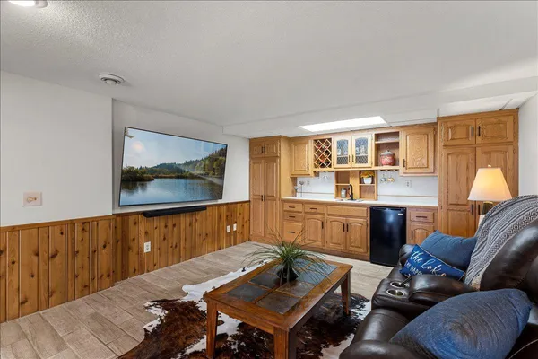 $625,000 | 13100 Island View Drive Northwest, Elk River, MN 55330