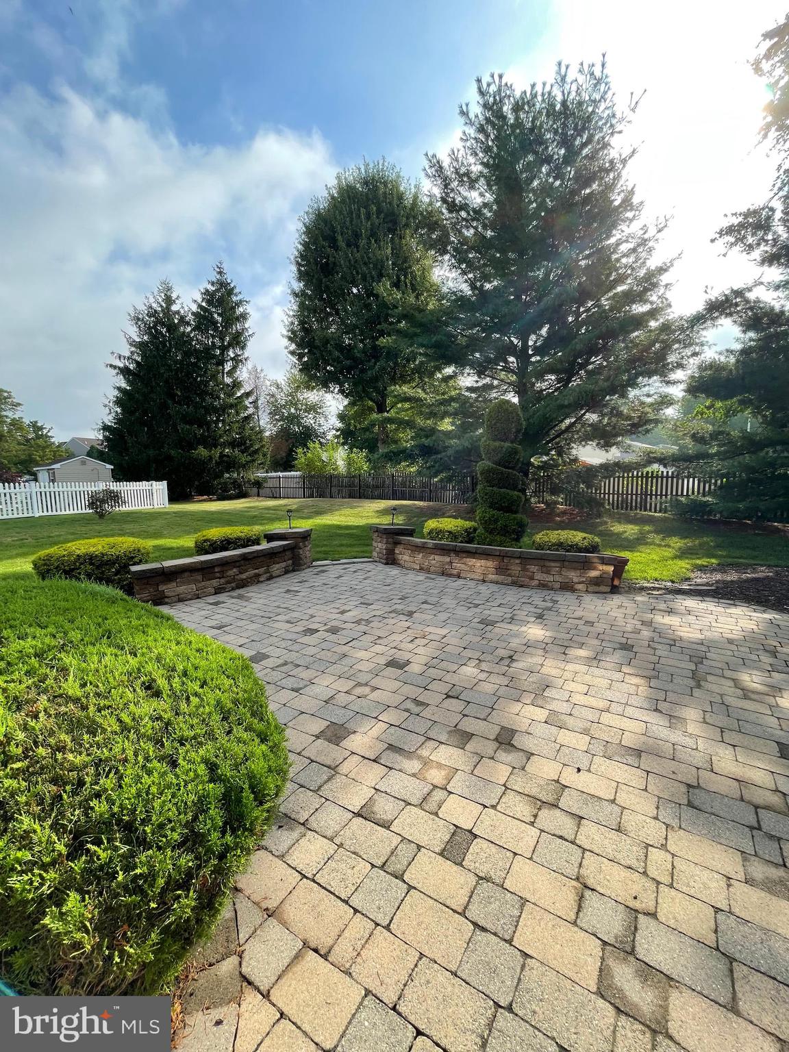 3 Rock Run Road Hightstown, NJ 08520 - Photo 43 of 46 paver Patio