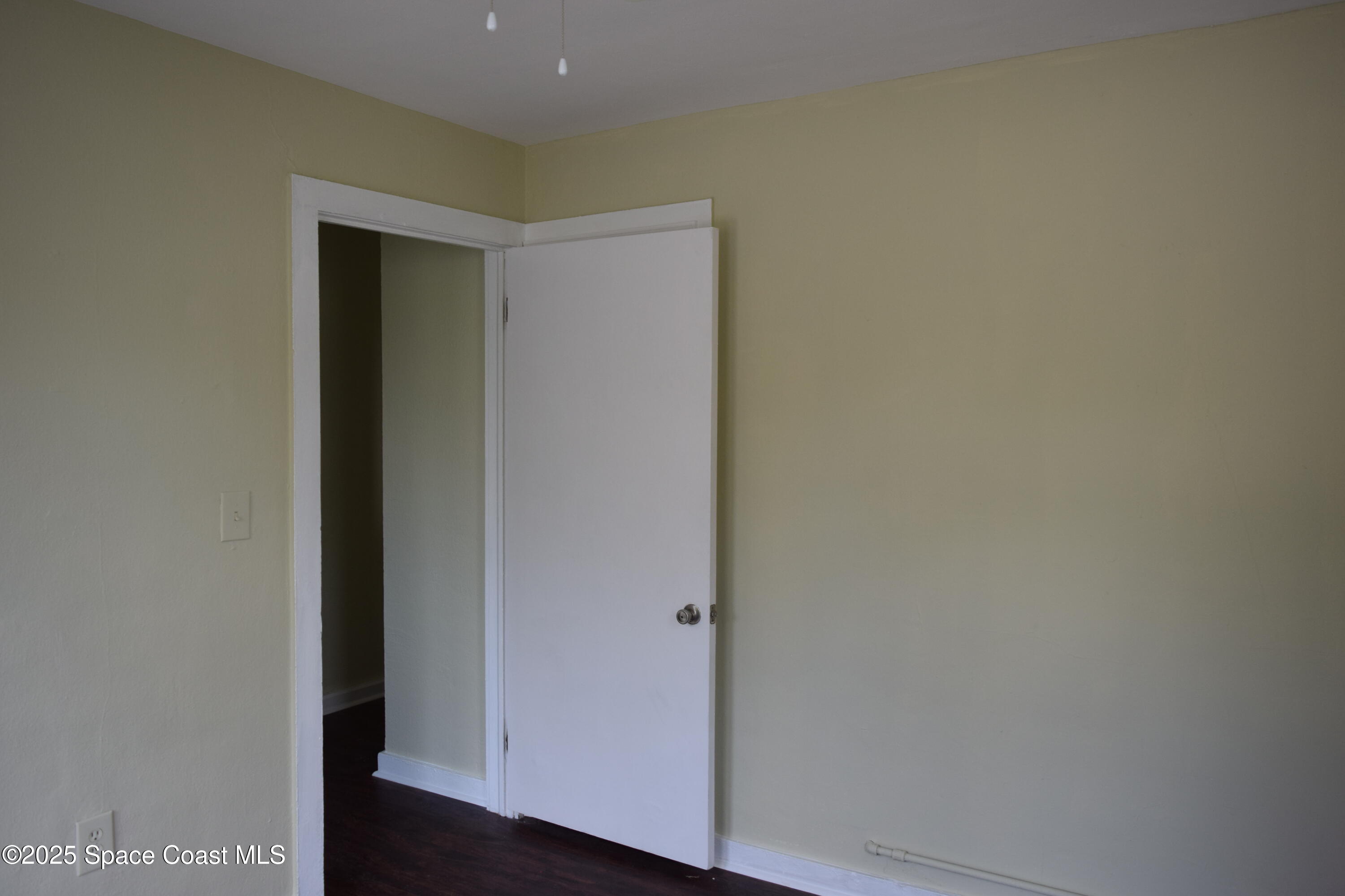 658 Young Street, Unit 2 Melbourne, FL 32935 - Photo 12 of 15 a view of a hallway