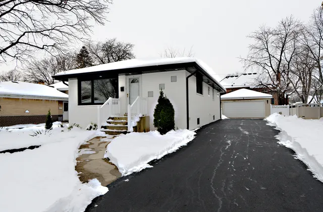 $559,900 | 324 Parkside Avenue, Itasca, IL 60143