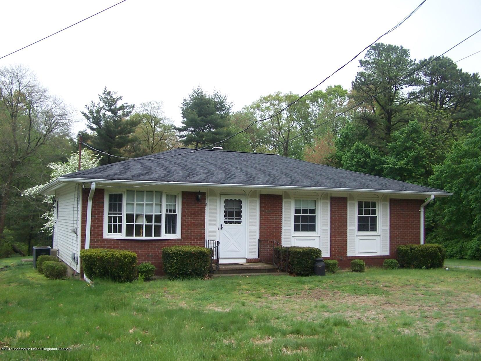 313 Colts Neck Road Farmingdale, NJ 07727 - Photo 1 of 15 100_7764