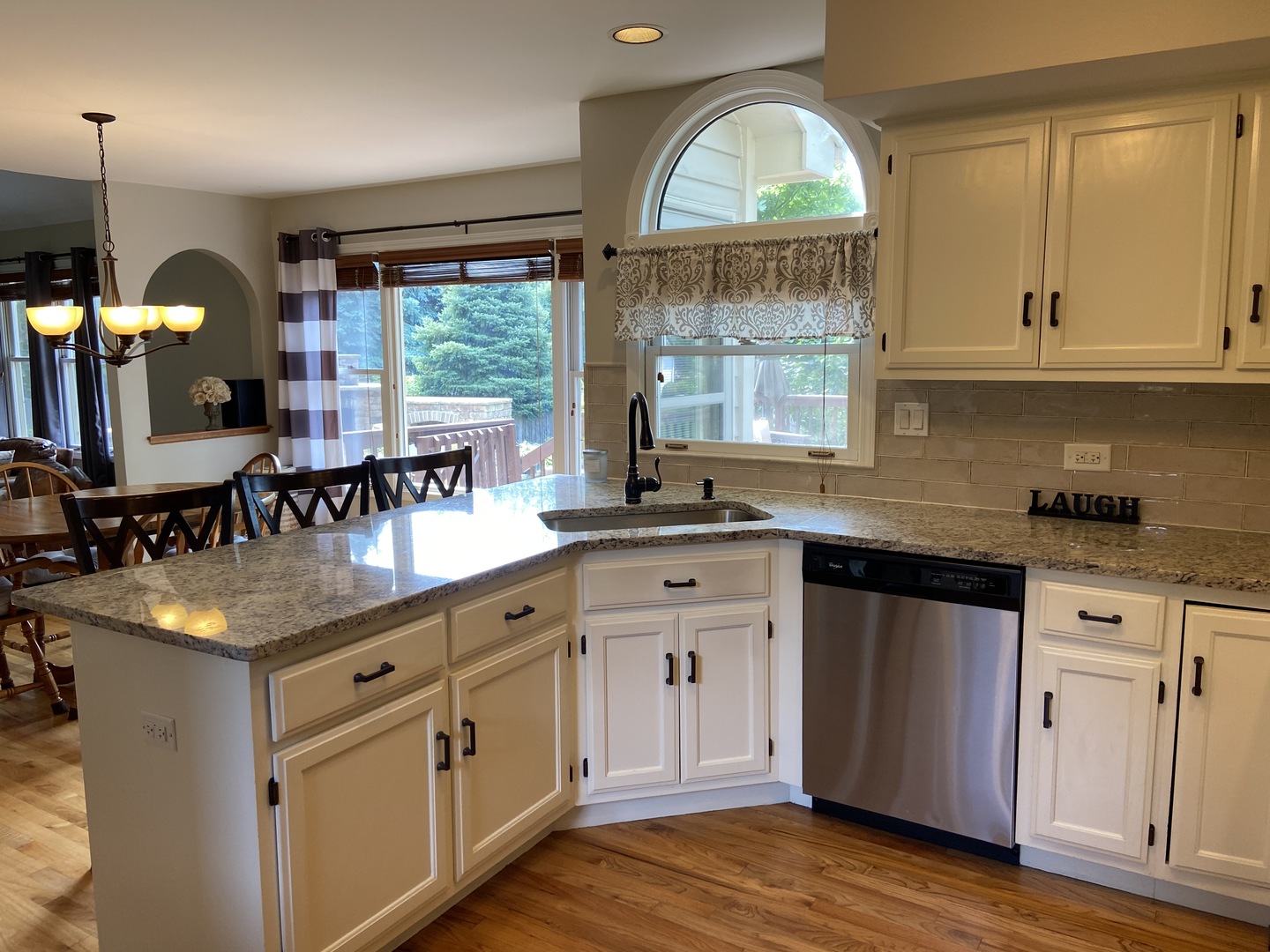 632 Rock Spring Road Naperville, IL 60565 - Photo 5 of 34