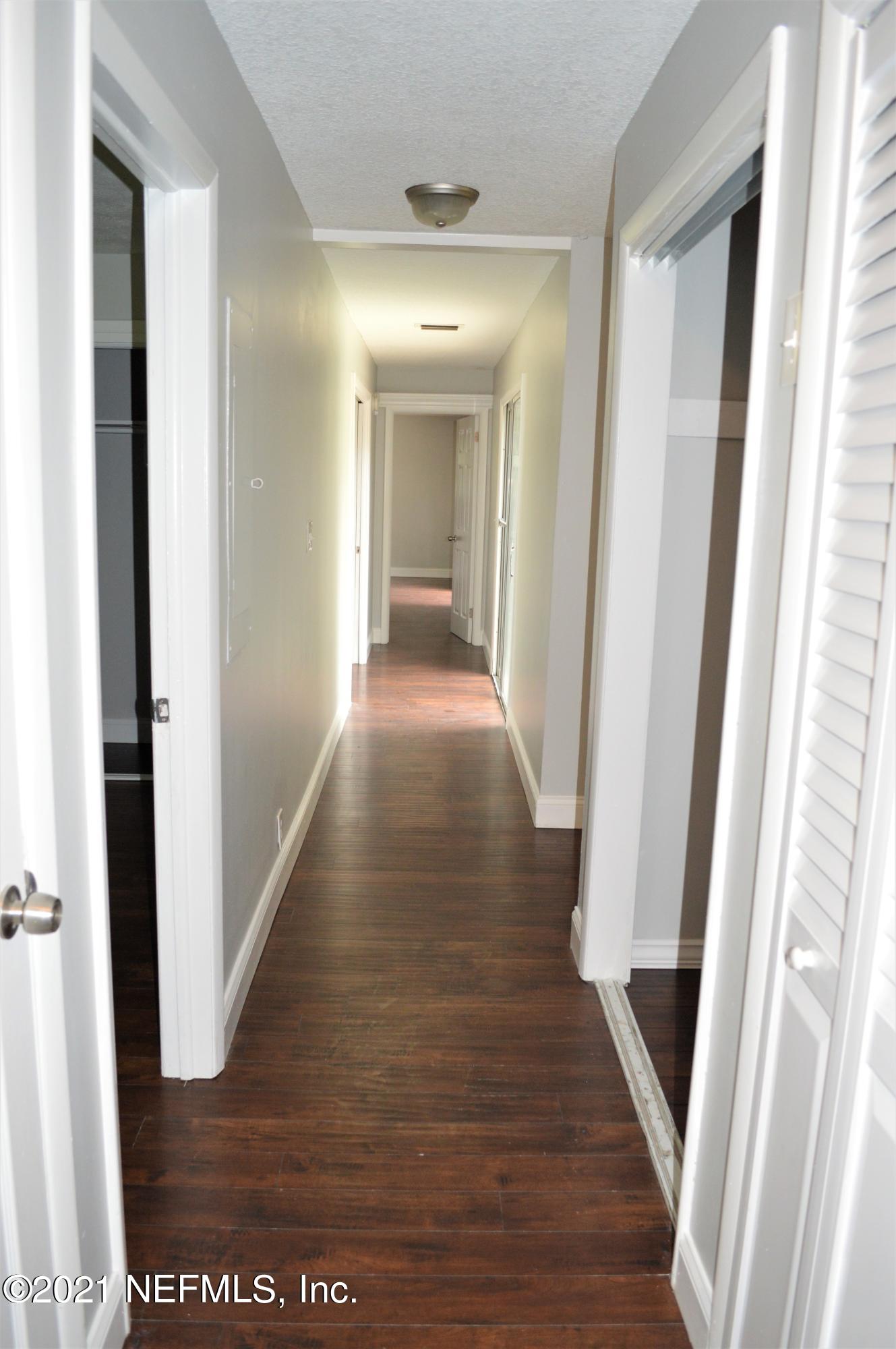 5356 Sanders Road Jacksonville, FL 32277 - Photo 12 of 18 Hallway