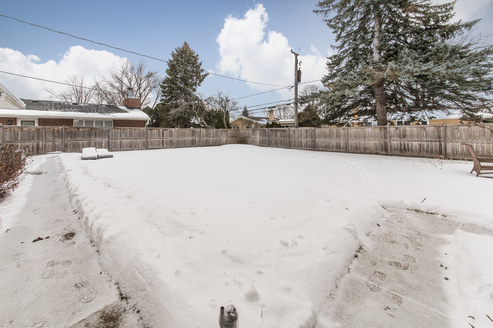 475 Amherst Avenue Des Plaines, IL 60016 - Photo 29 of 29 a view of a terrace