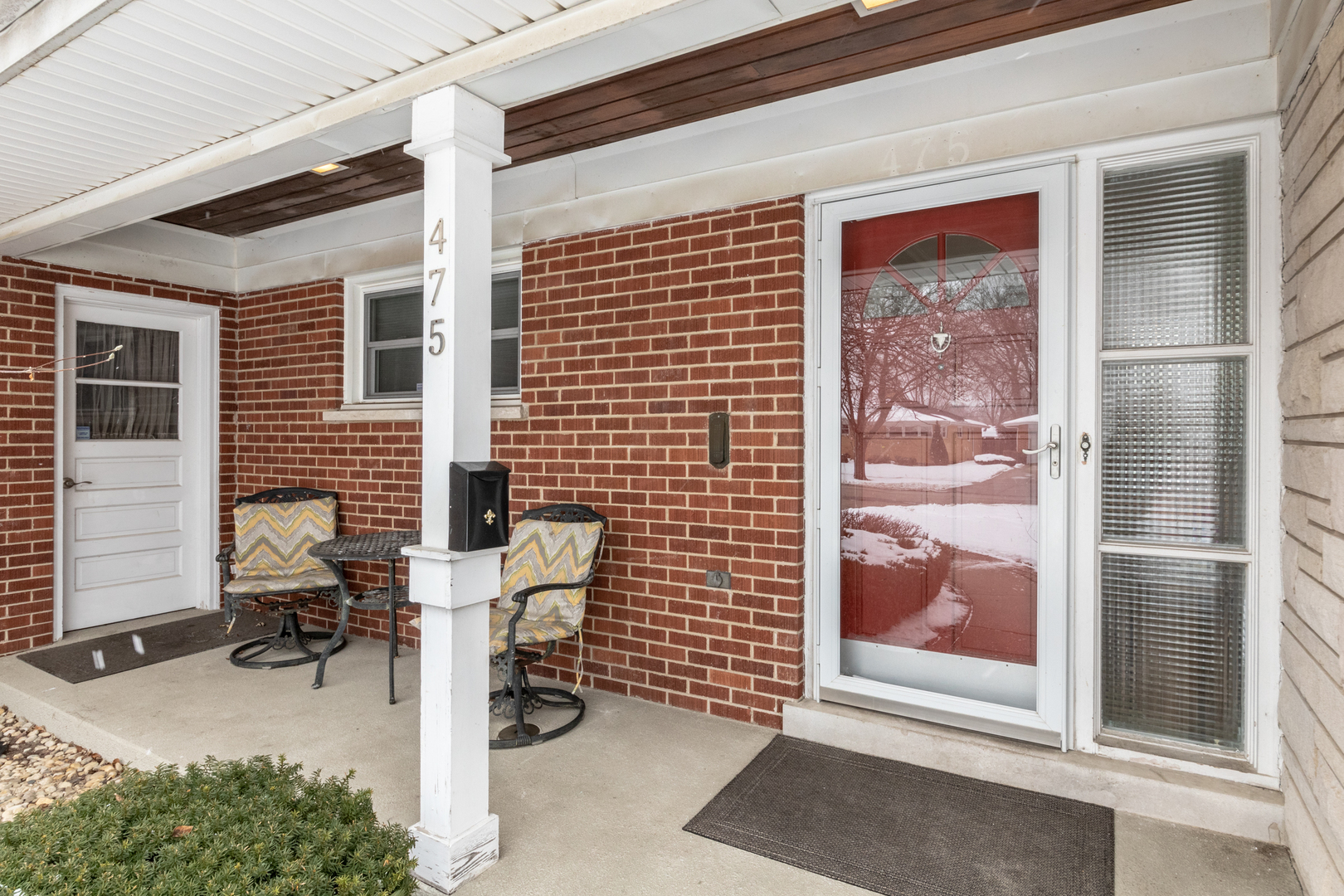 475 Amherst Avenue Des Plaines, IL 60016 - Photo 3 of 29 a view of entryway with patio