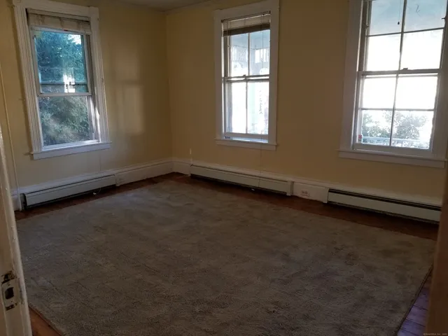 $1,800 | 120 Liberty Street, Pawcatuck, CT 06379