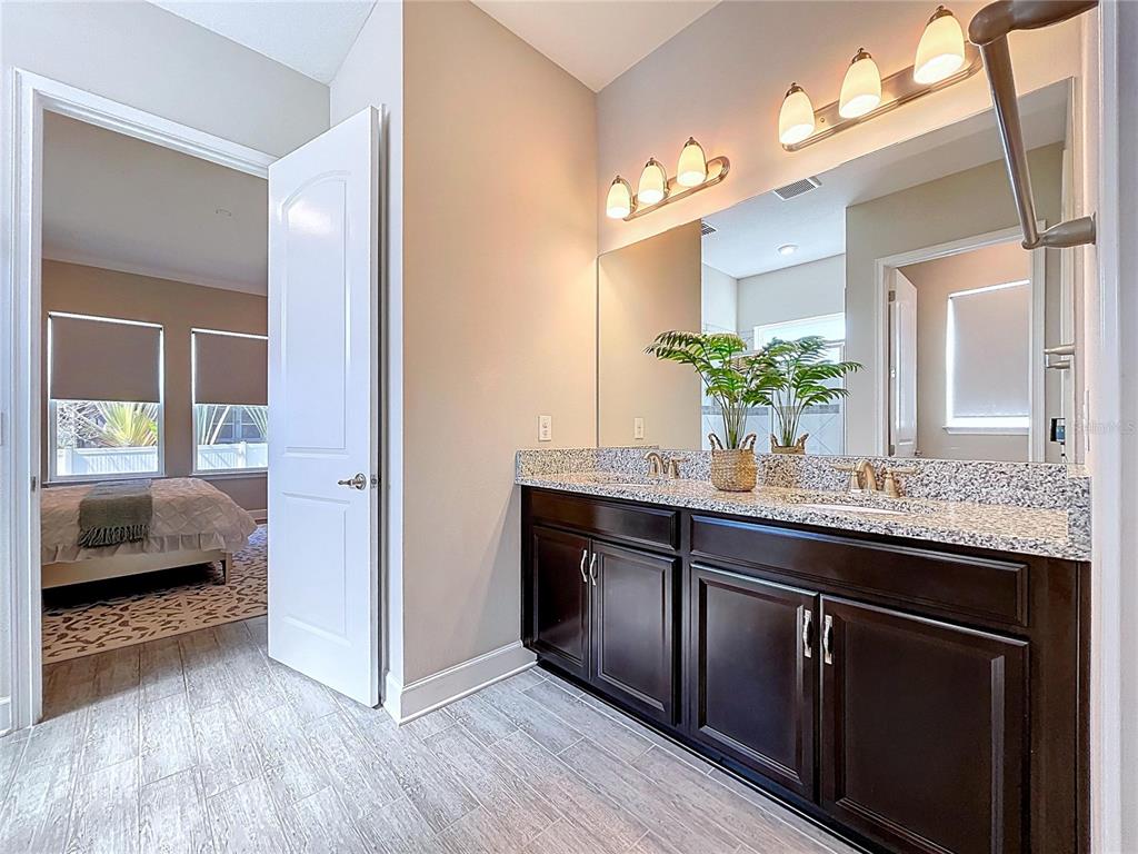 747 Cajeput Loop Tarpon Springs, FL 34689 - Photo 34 of 96
