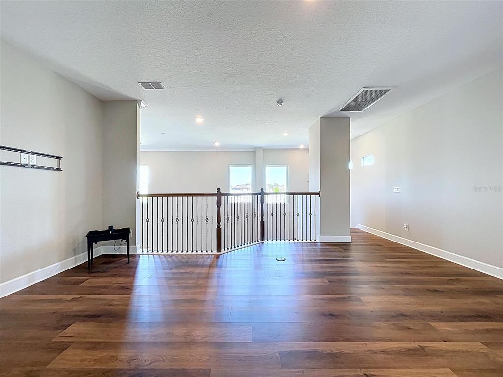 747 Cajeput Loop Tarpon Springs, FL 34689 - Photo 43 of 96