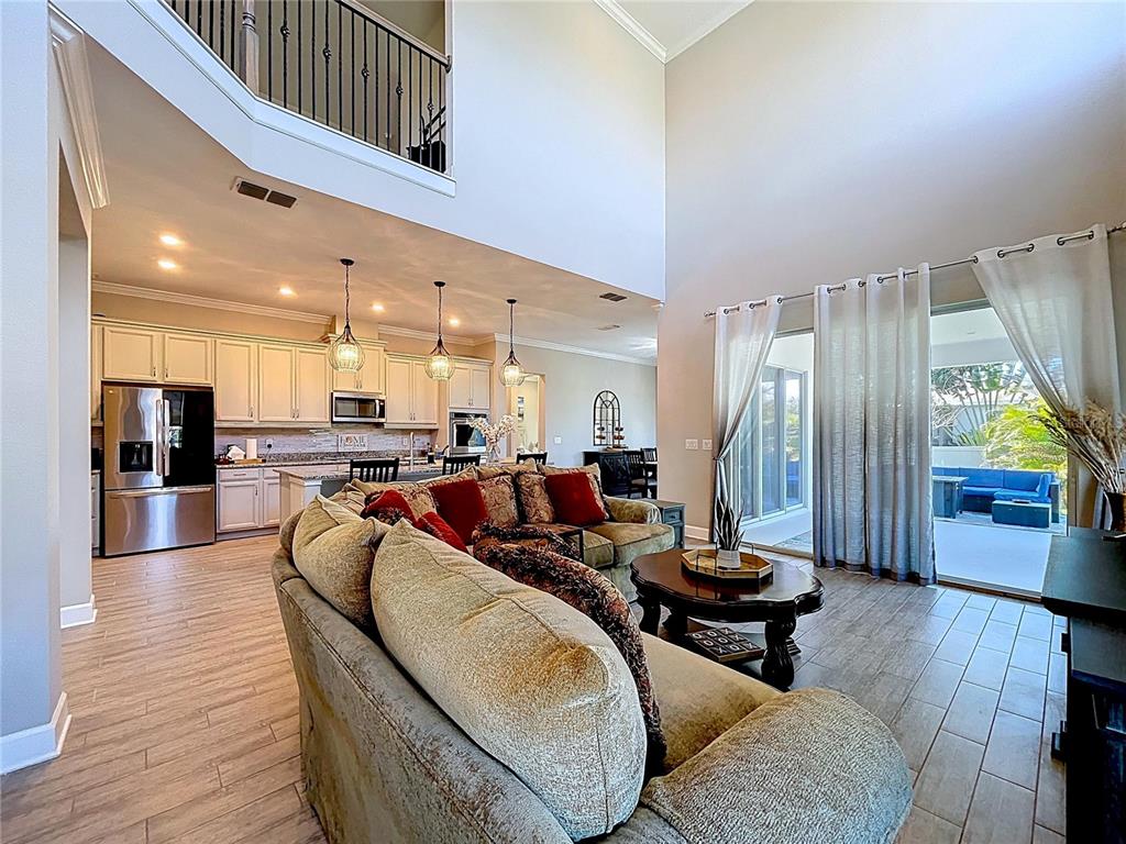 747 Cajeput Loop Tarpon Springs, FL 34689 - Photo 8 of 96