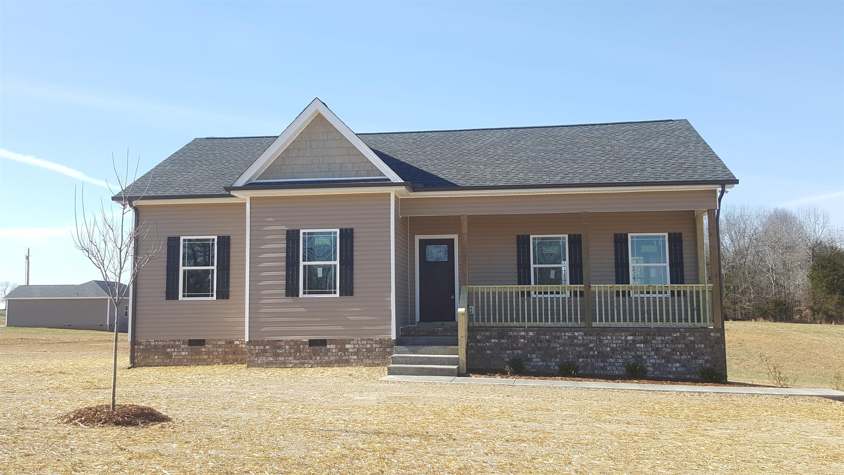 1200 Liberty Road Charlotte, TN 37036 - Photo 13 of 17 Gallery Image 13