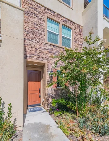 $1,038,888 | 209 Niebla Lane, Mission Viejo, CA 92692