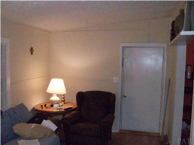 4330 Melton Road Milton, FL 32583 - Photo 3 of 15 Gallery Image 3