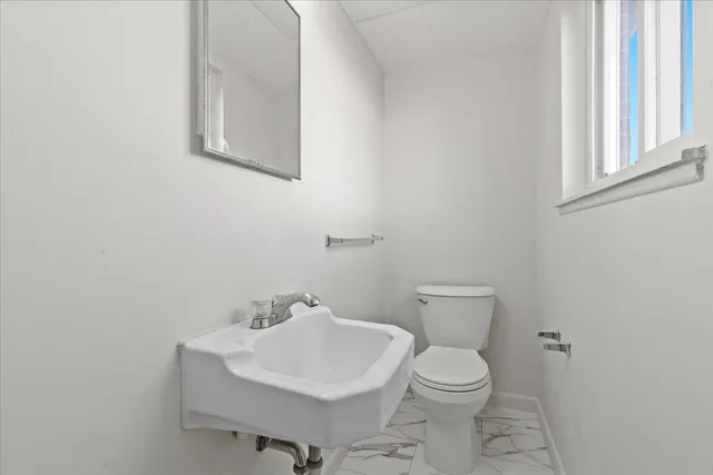 $54,900 | 25655 Salem Street, Unit 98, Roseville, MI 48066