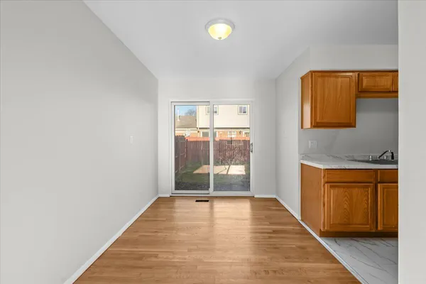 $54,900 | 25655 Salem Street, Unit 98, Roseville, MI 48066