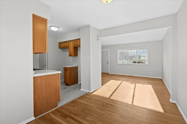 $54,900 | 25655 Salem Street, Unit 98, Roseville, MI 48066