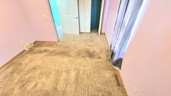 $123,000 | 1100 South Lincoln Avenue, Dixon, IL 61021