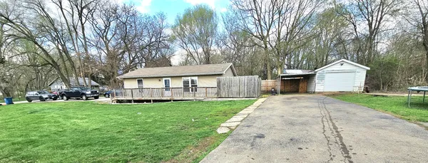 $123,000 | 1100 South Lincoln Avenue, Dixon, IL 61021