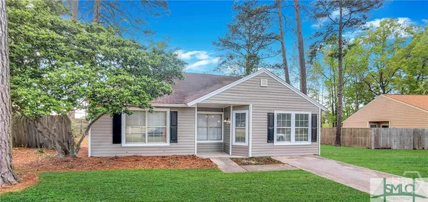 $2,150 | 66 Egret Circle, Richmond Hill, GA 31324