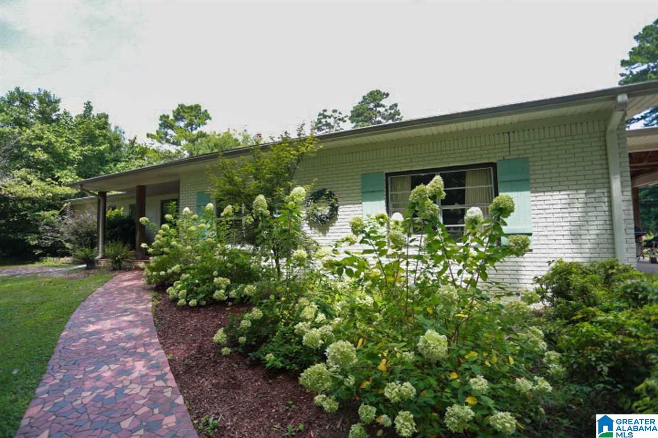 358 Pineywood Road Gardendale, AL 35071 - Photo 3 of 39