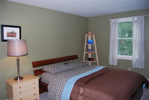 4 Old Cross Road Hubbardston, MA 01452 - Photo 5 of 23 Gallery Image 5
