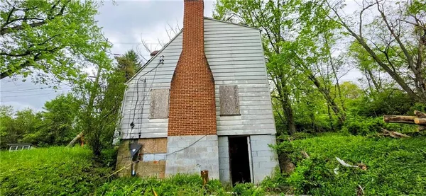 $89,000 | 262 Ewing Road, Carnegie, PA 15106