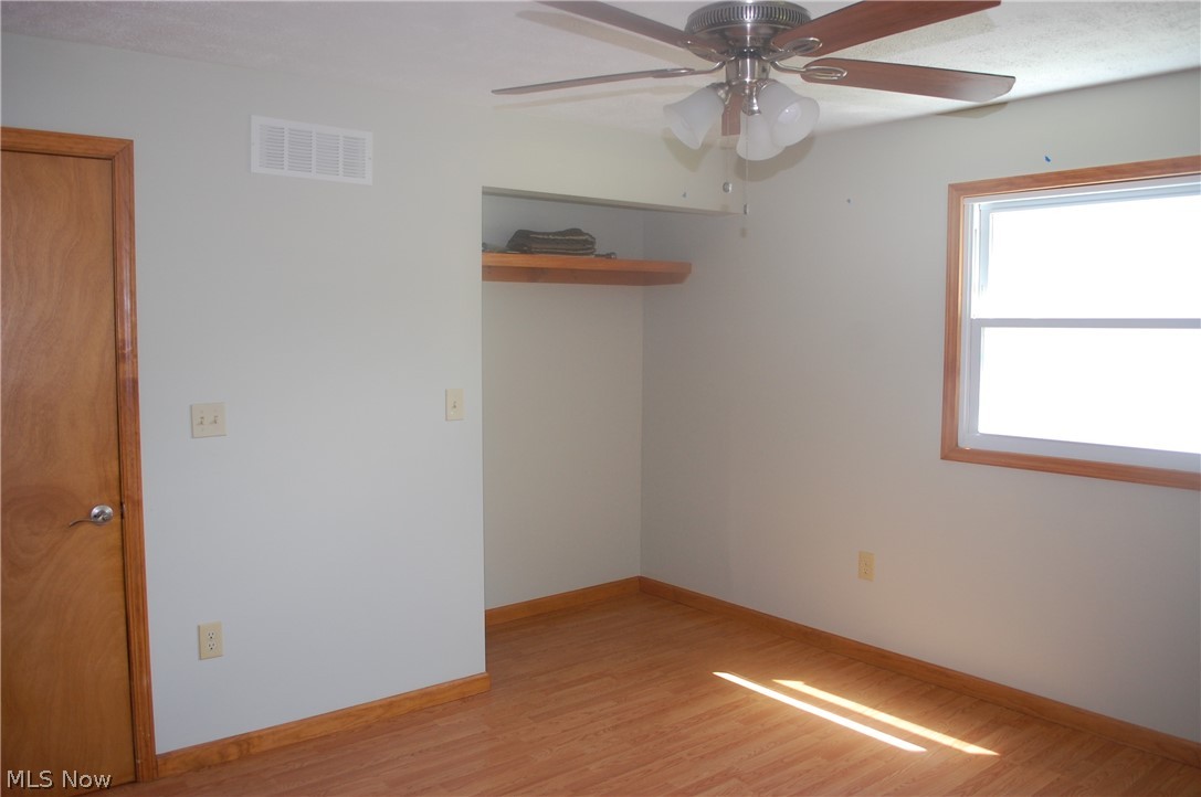 6085 Engle Road Brook Park, OH 44142 - Photo 11 of 19 Gallery Image 11