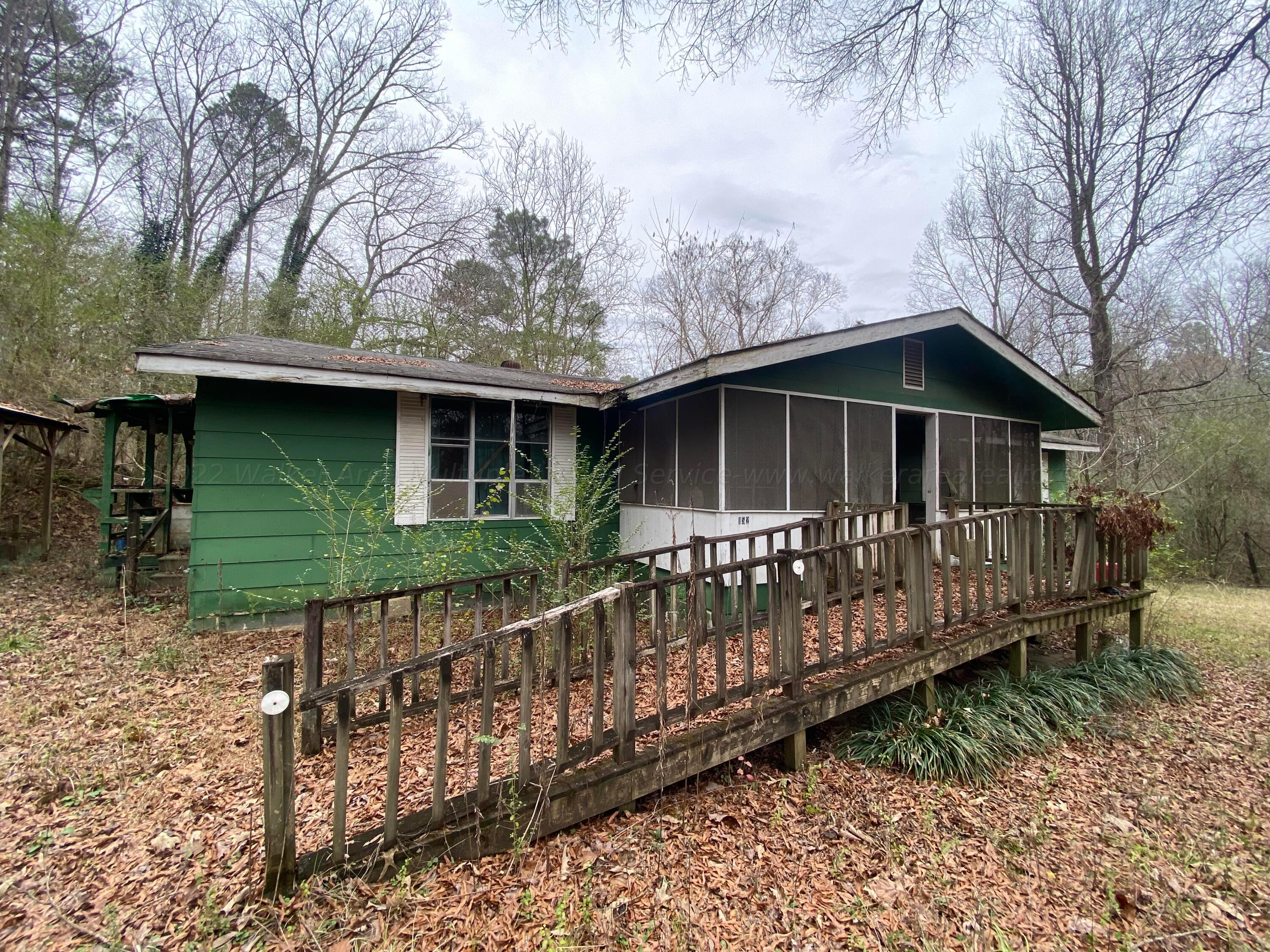 152 Clyde May Road Dora, AL 35062 - Photo 1 of 7 Gallery Image 1
