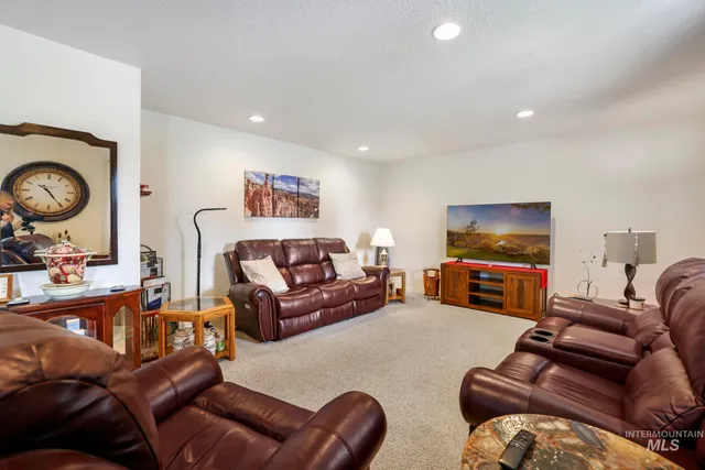 $415,000 | 916 17th Avenue East, Jerome, ID 83338