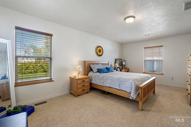 $415,000 | 916 17th Avenue East, Jerome, ID 83338