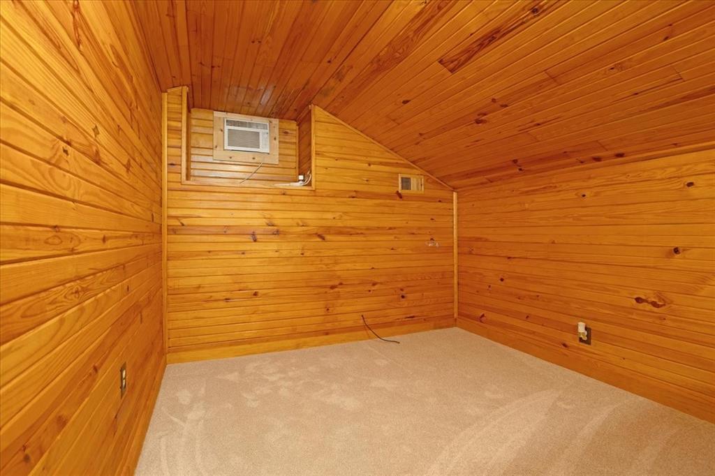 186 Mill Creek Resort Road Pottsboro, TX 75076 - Photo 26 of 40 a view of small space