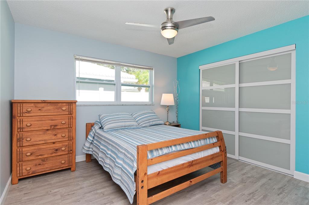 1250 Dinnerbell Lane East Dunedin, FL 34698 - Photo 21 of 44