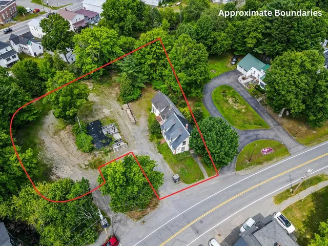 $265,000 | 26 Lincoln Street, Dover-Foxcroft, ME 04426