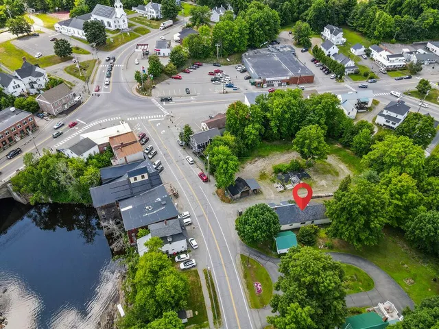 $265,000 | 26 Lincoln Street, Dover-Foxcroft, ME 04426