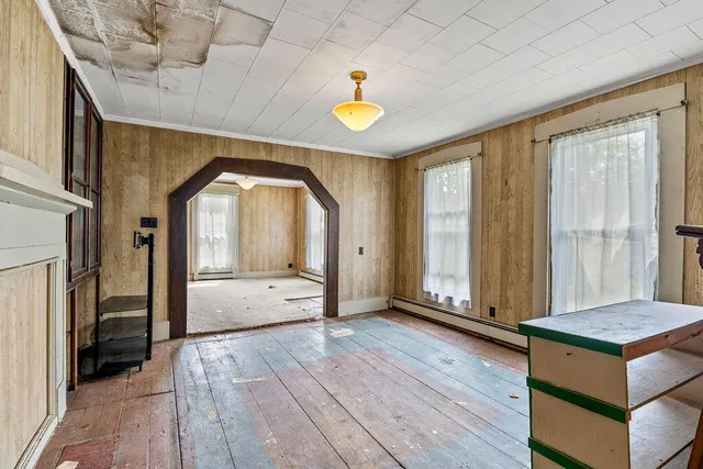 $265,000 | 26 Lincoln Street, Dover-Foxcroft, ME 04426