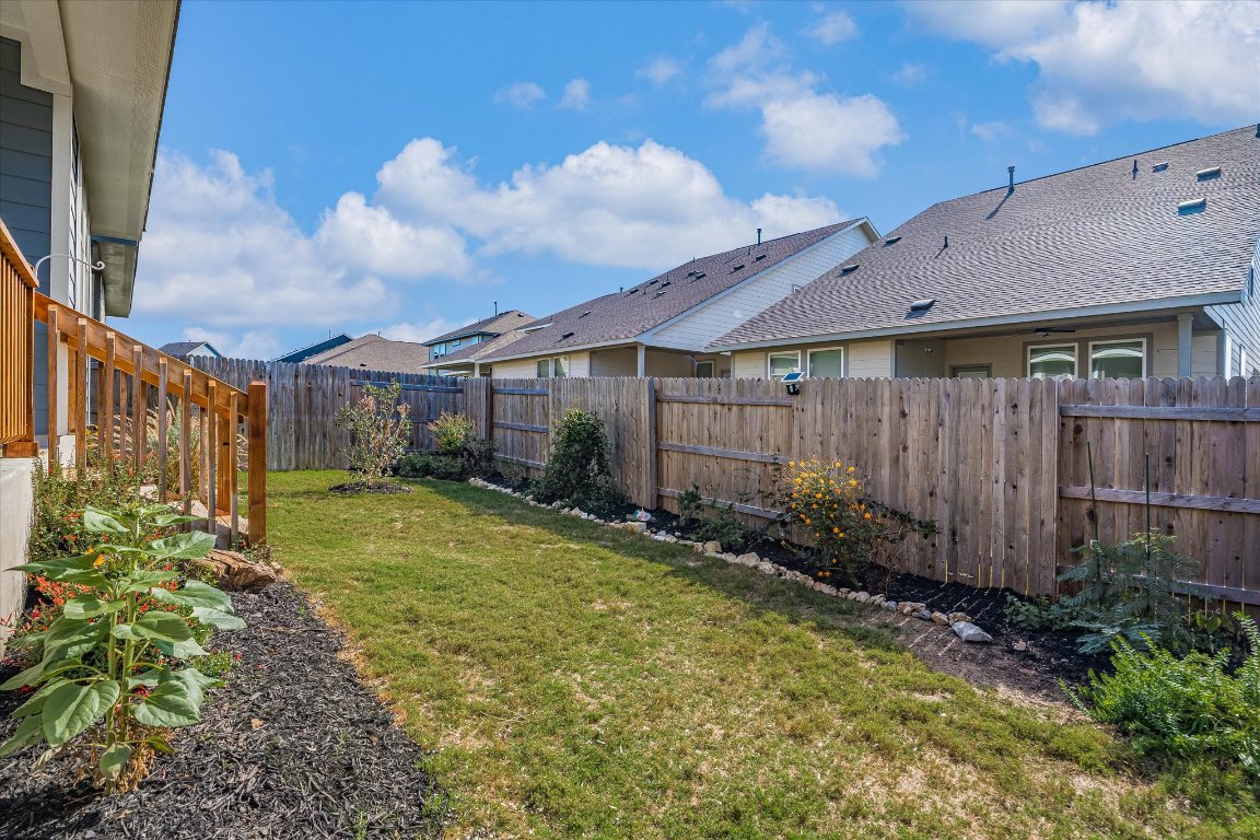168 Kings Cyn Drive Dripping Springs, TX 78620 - Photo 24 of 25 a view of a backyard