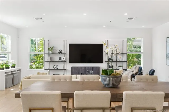 $14,750 | 55 Southeast Seminole Street, Unit 1A, Stuart, FL 34994