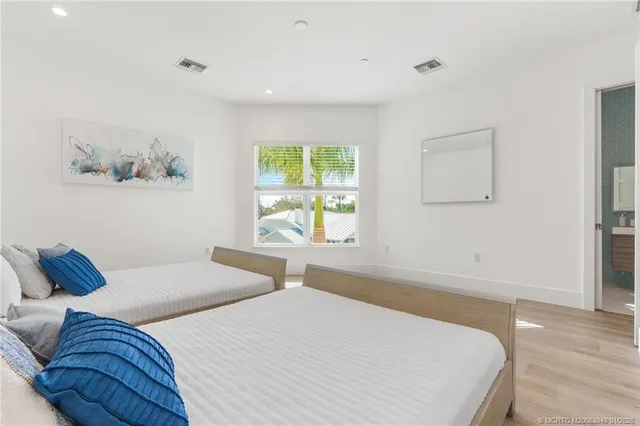 $14,750 | 55 Southeast Seminole Street, Unit 1A, Stuart, FL 34994