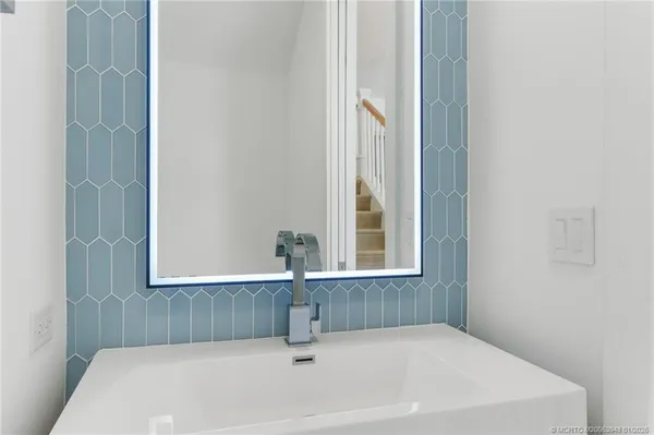 $14,750 | 55 Southeast Seminole Street, Unit 1A, Stuart, FL 34994