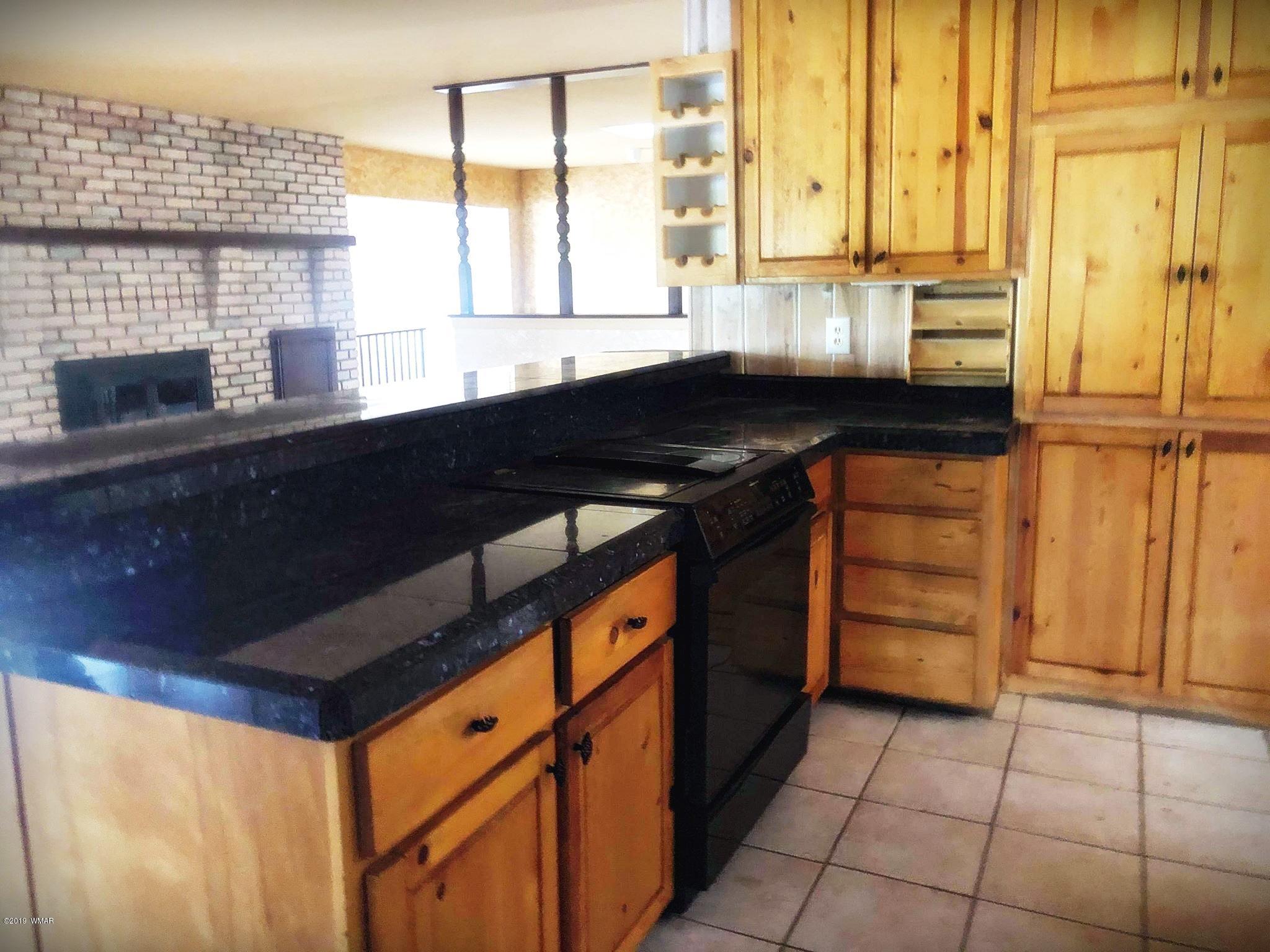 2775 Aspen Road Pinetop, AZ 85935 - Photo 5 of 42 Gallery Image 5