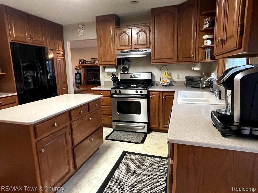 5374 East Farrand Road Clio, MI 48420 - Photo 9 of 49 5374 E Farrand 6.jpg
