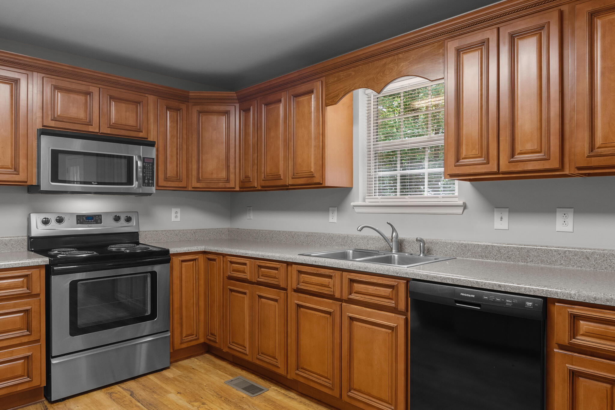331 Tabernacle Road, Unit 9 Jasper, TN 37347 - Photo 12 of 37 331 mountain view circle 23
