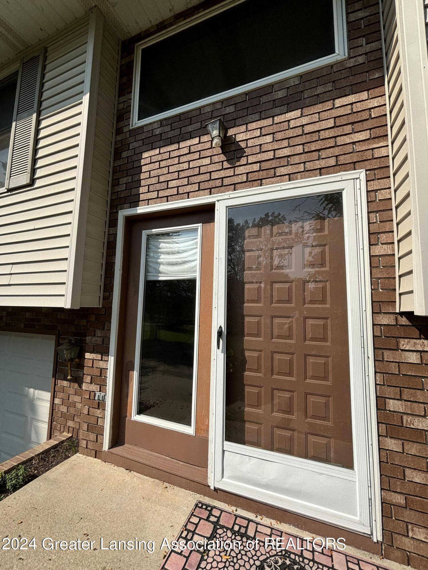 1361 North Stewart Road Charlotte, MI 48813 - Photo 6 of 78 uuid=88ED0801-F8B6-4041-8676-D62687890AC