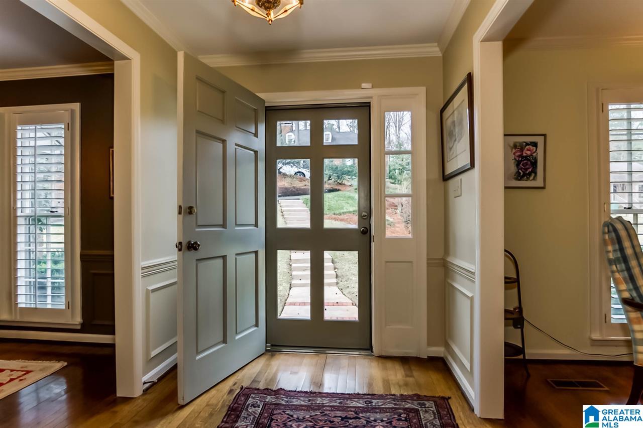 4632 Pine Mountain Road Birmingham, AL 35213 - Photo 2 of 42