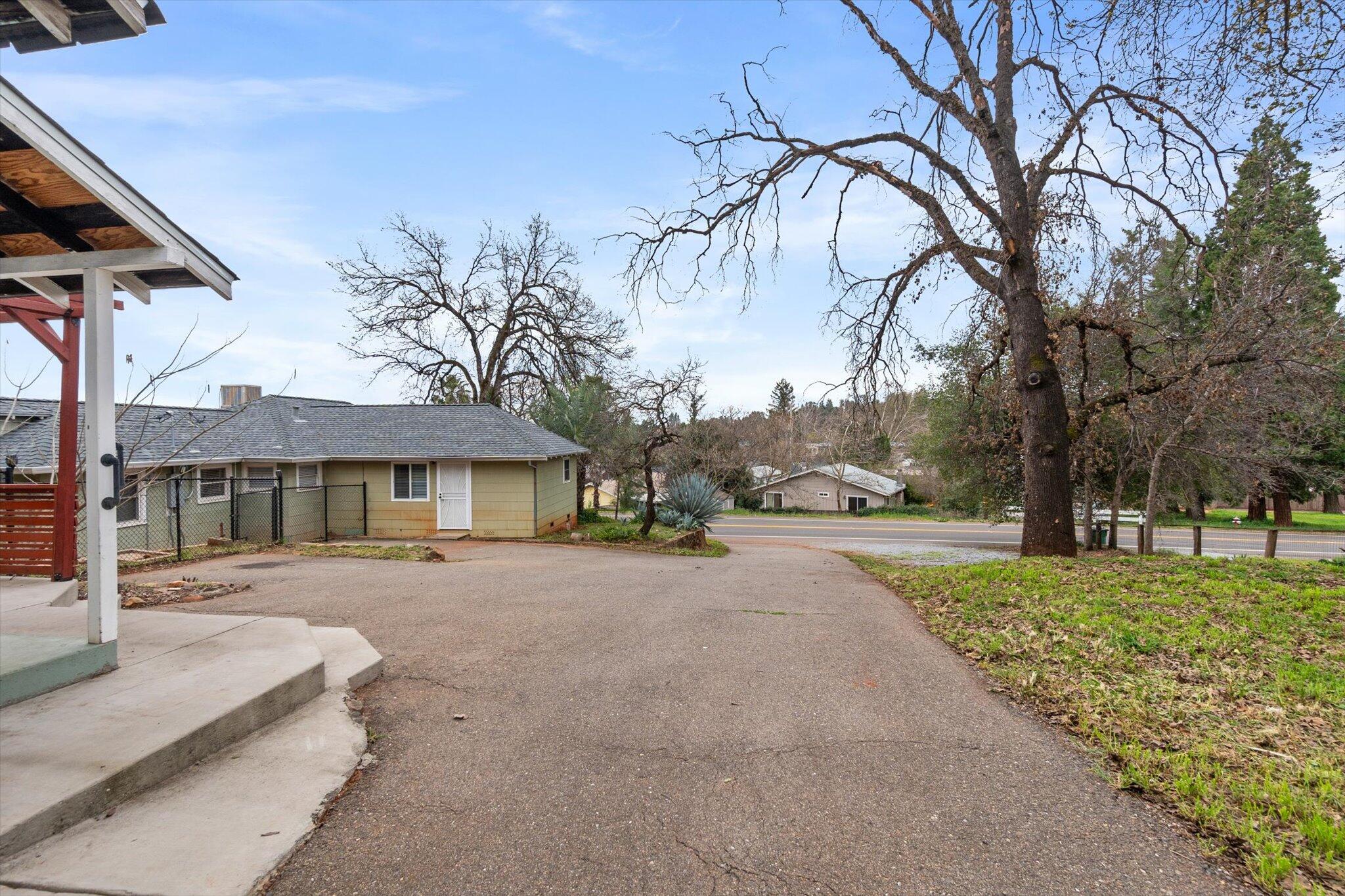 1660 Ashby Road Shasta Lake, CA 96019 - Photo 41 of 45 43-BiggerFlow Real Estate Media-39