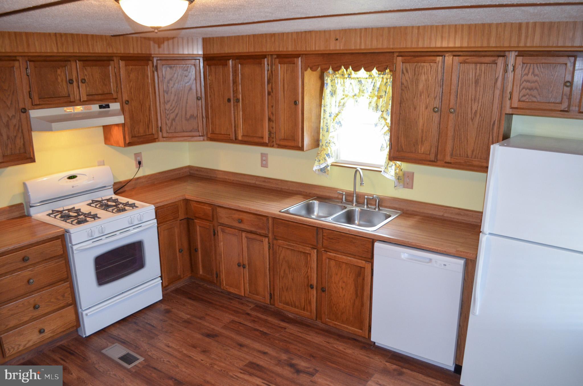 324 Blue Jay Drive Red Lion, PA 17356 - Photo 14 of 24 Gallery Image 14
