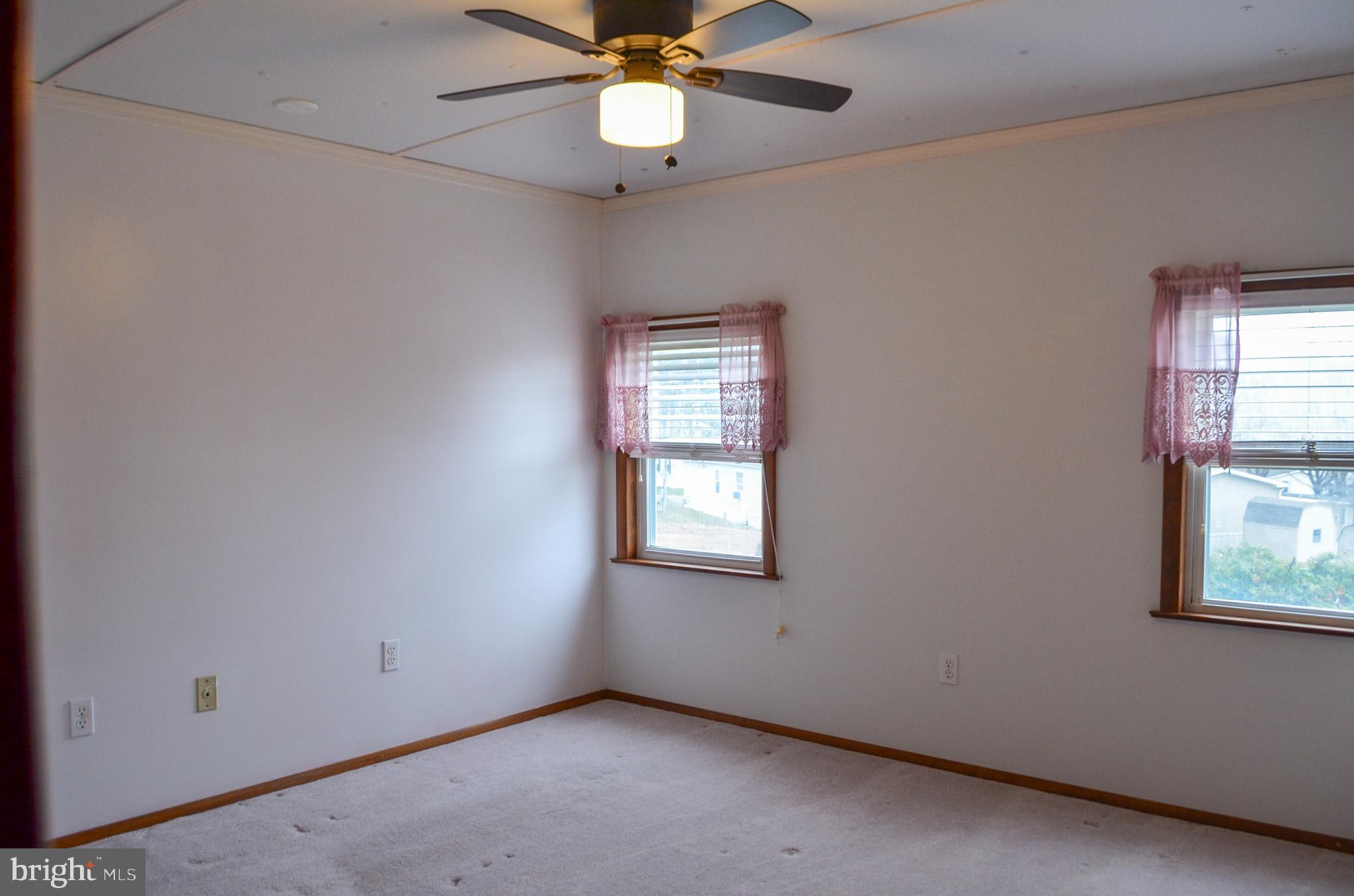324 Blue Jay Drive Red Lion, PA 17356 - Photo 16 of 24 Gallery Image 16