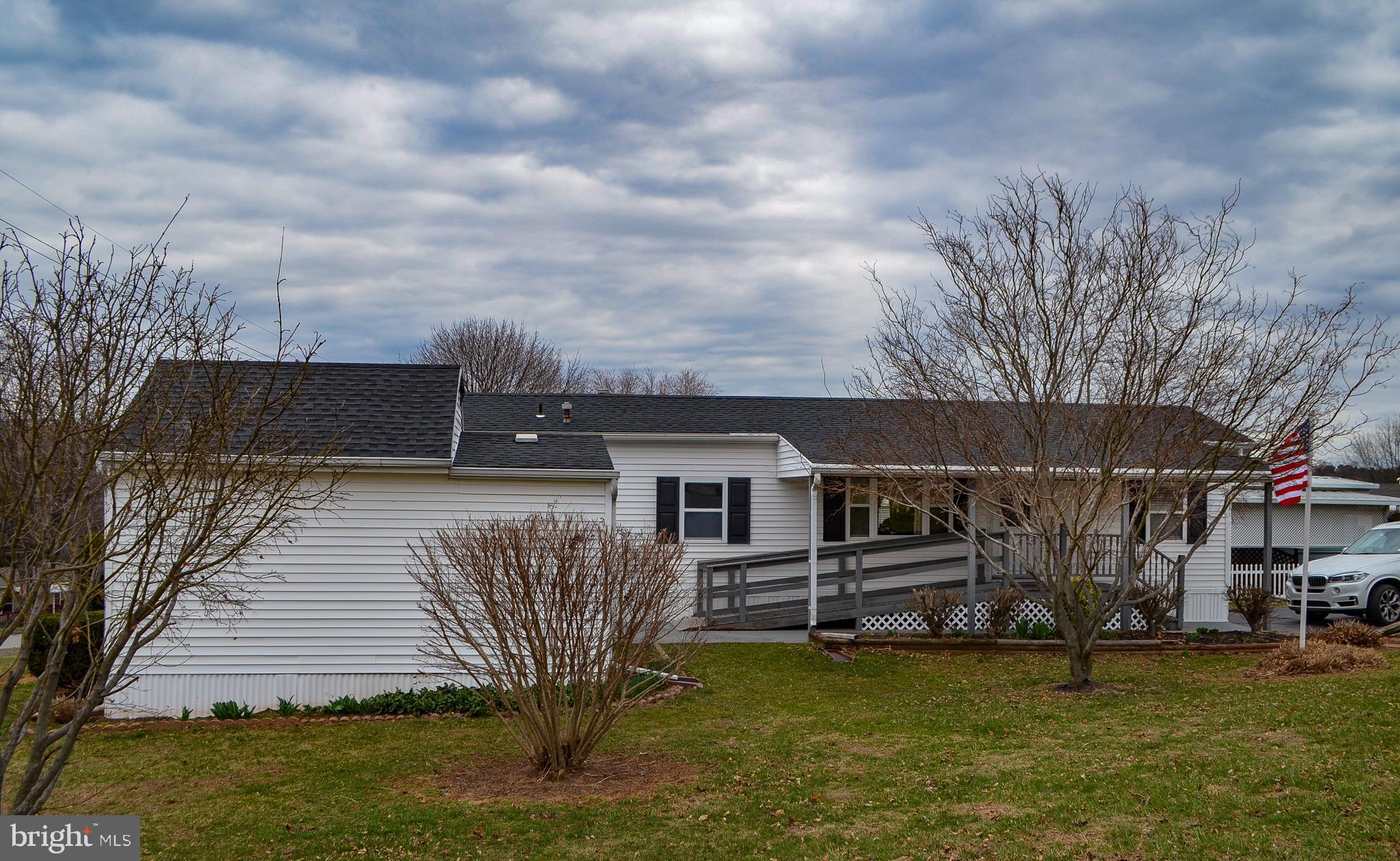 324 Blue Jay Drive Red Lion, PA 17356 - Photo 2 of 24 Gallery Image 2