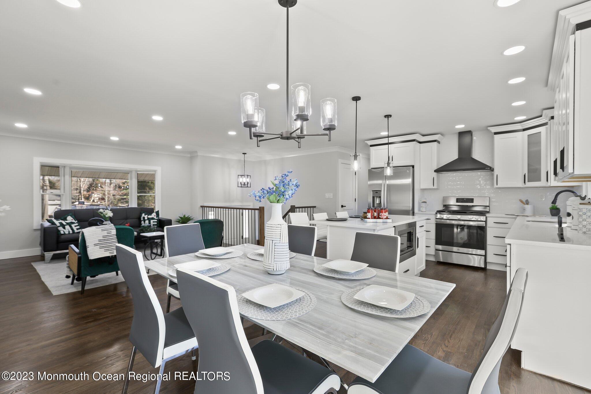 39 Holiday Road Manalapan, NJ 07726 - Photo 11 of 29 Kitchen
