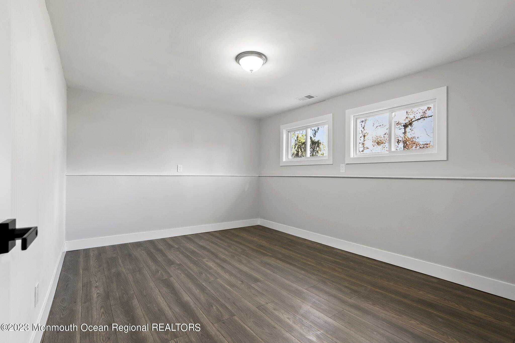 39 Holiday Road Manalapan, NJ 07726 - Photo 21 of 29 Lower Level Bedroom