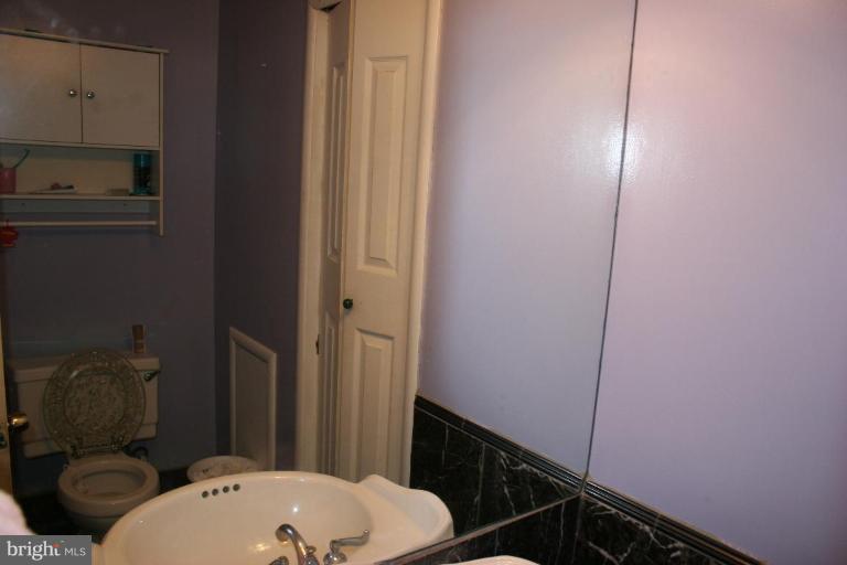 2819 Radius Road Silver Spring, MD 20902 - Photo 2 of 12 Half Bath 1